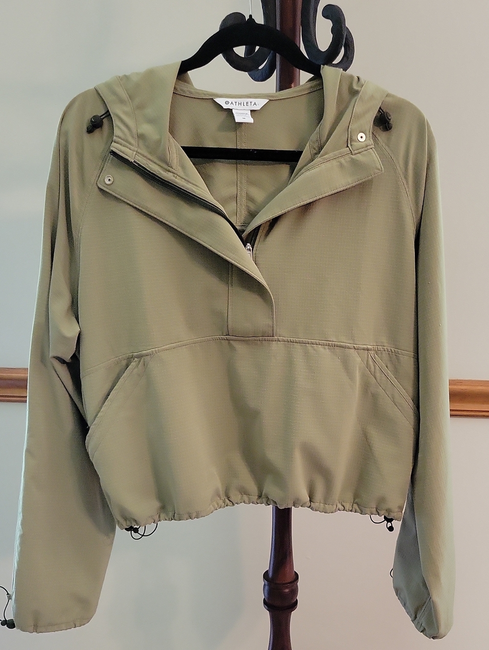 Athleta Olive Green Hooded Ripstop Anorak Half Zip Pullover Windbreaker Jacket